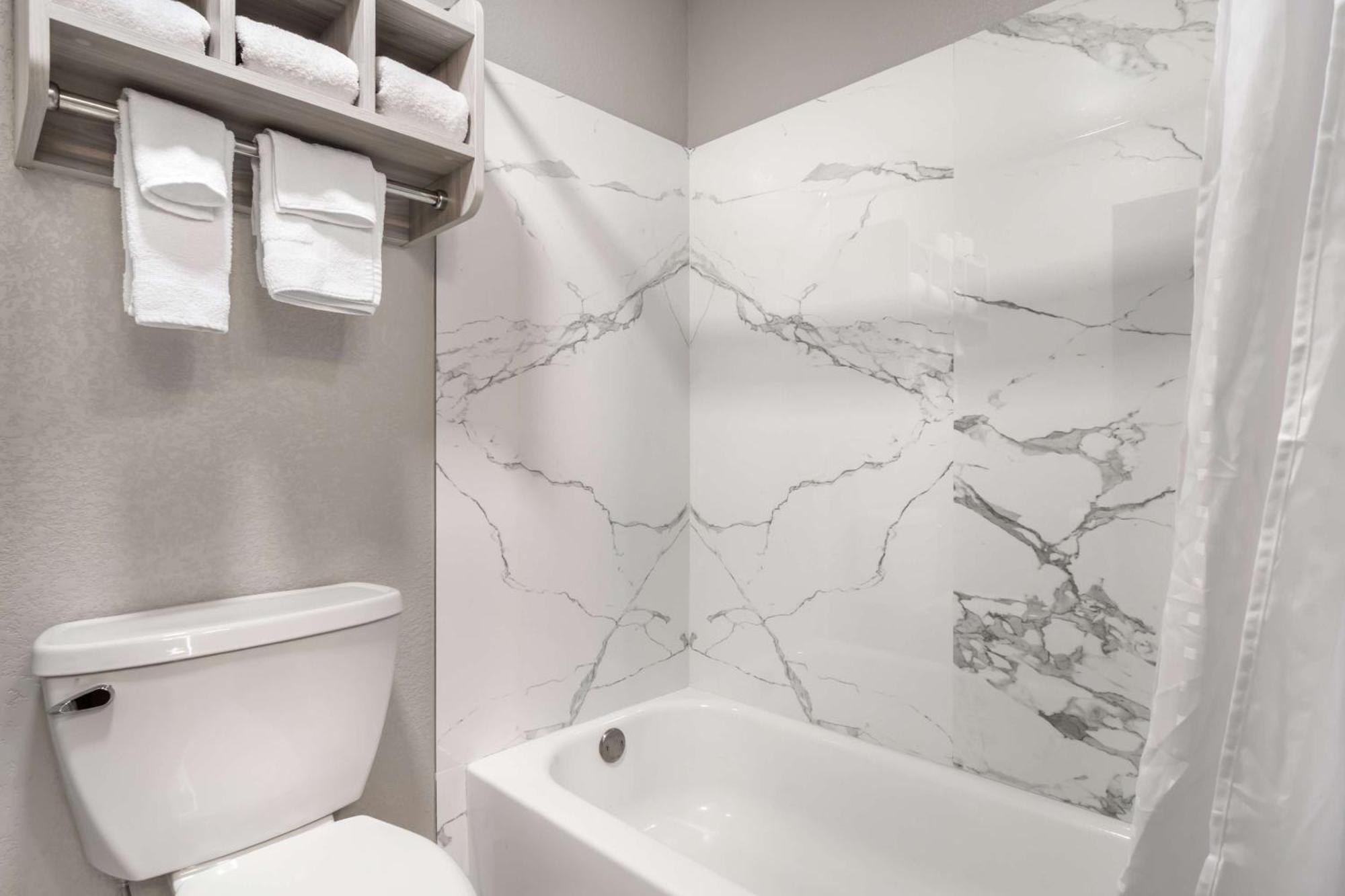 Best Western Wichita North Park City Esterno foto